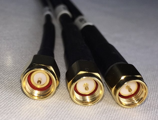 Pulse Larsen GPSDM700/5800GGT LTE/WLAN/GPS Multiband Vehicle Antenna - Black, SMA Larsen/Pulse Electronics