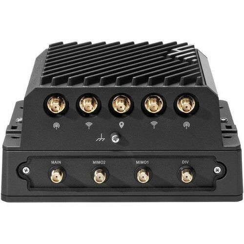 Cradlepoint R920 LTE Ruggedized Router | 5-yr NetCloud IoT Essentials + Advanced Plan | North America