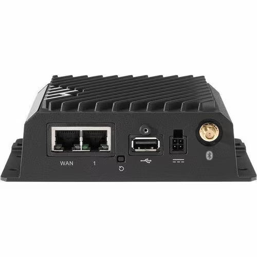 Cradlepoint R920 4G LTE Cat 7 Ruggedized Router with 3-Year NetCloud IoT Essentials Plan — North America (TC03-0920-C7A-NN)