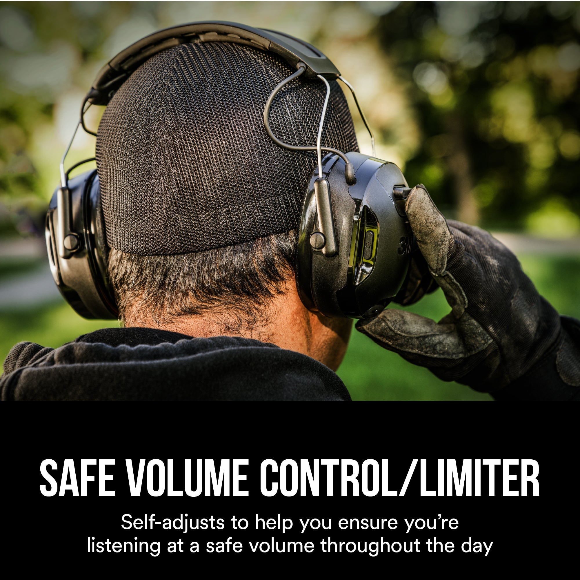 3M WorkTunes Connect + Solar Wireless Hearing Protector with Bluetooth® Technology 90573-DC 3M